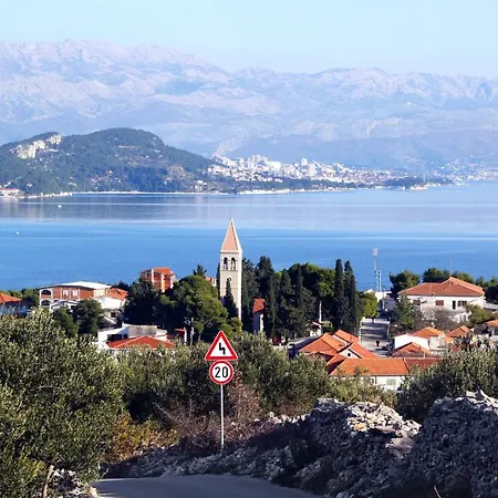 Apartments By The Sea Slatine, Ciovo - 1137 Apartment *